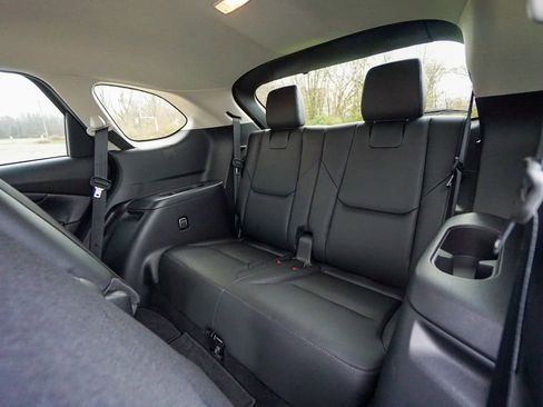 Used 2023 MAZDA CX-9 Touring image 34