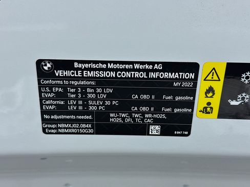 Used 2022 BMW 330i 330i w/ Driving Assistance Package image 21