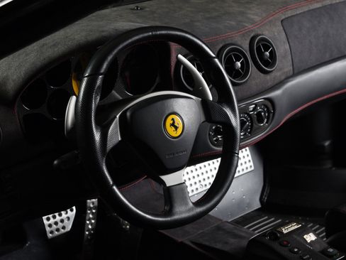 Used 2004 Ferrari 360 Challenge Stradale RWD image 16