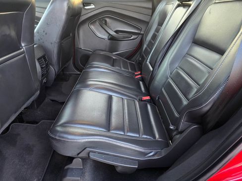 Used 2019 Ford Escape SEL image 14