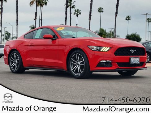Used 2016 Ford Mustang Coupe image 1