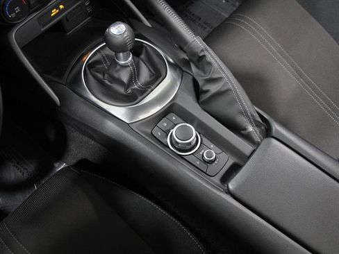 Certified 2025 MAZDA MX-5 Miata Sport image 16