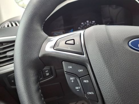 Used 2024 Ford Edge SEL w/ Convenience Package AWD/4WD image 15