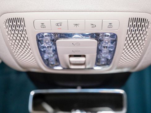 Certified 2026 Mercedes-Benz GLS 450 4MATIC image 24