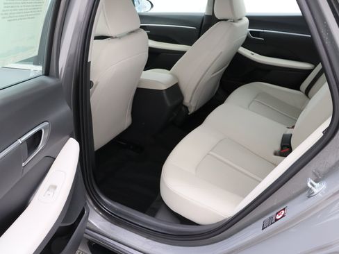 Used 2022 Hyundai Sonata SEL FWD image 28