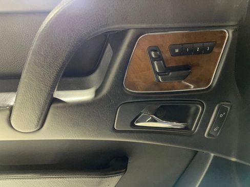Used 2017 Mercedes-Benz G 550 image 22