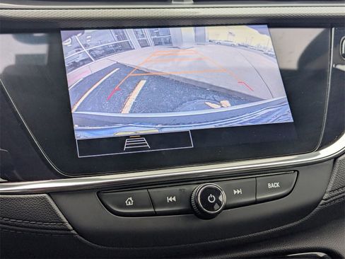 Used 2022 Buick Encore GX Preferred image 17