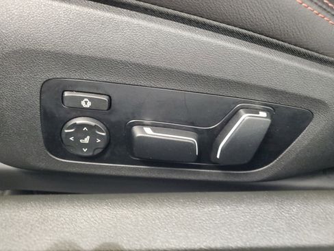 Used 2025 BMW M2 w/ M Driver's Package image 16