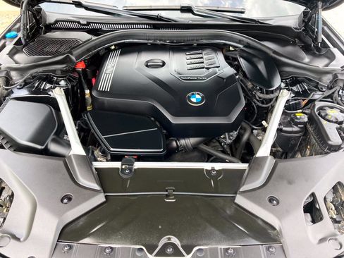 Used 2022 BMW 530i xDrive w/ Premium Package AWD/4WD image 18