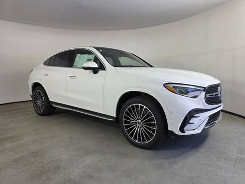 New 2027 Mercedes-Benz GLC 300 4MATIC image 1