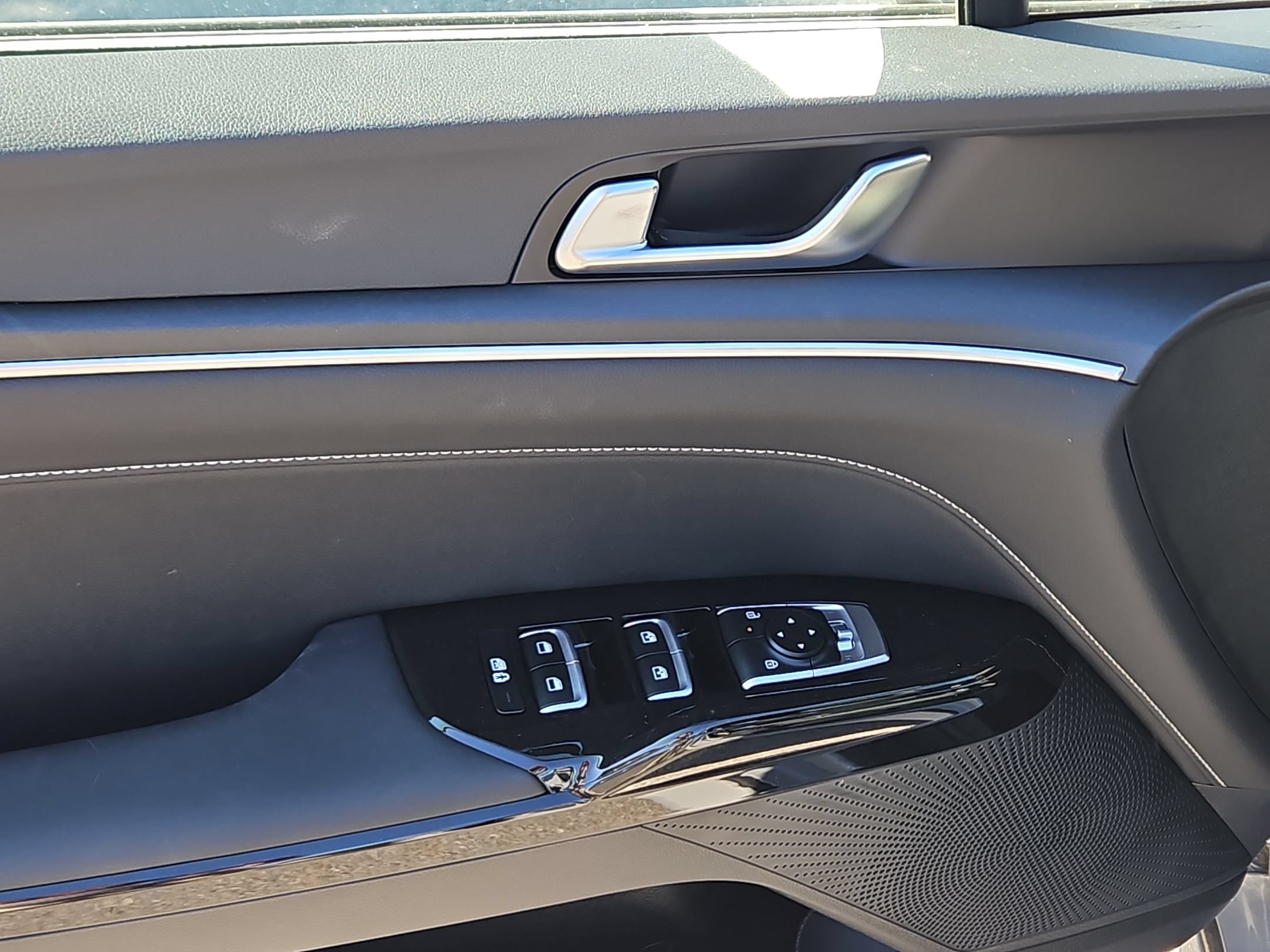 New 2026 Kia K5 GT-Line FWD image 16