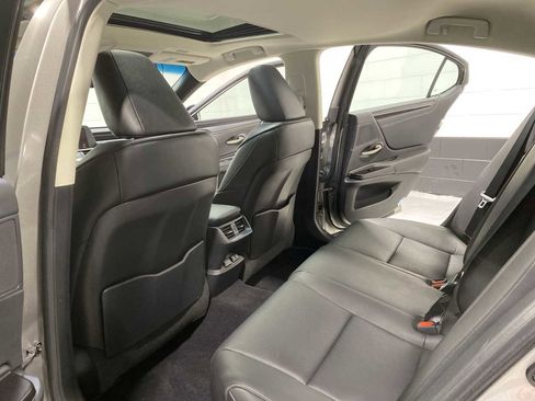 Used 2019 Lexus ES 350 image 12