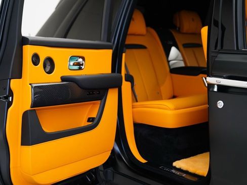 Certified 2024 Rolls-Royce Cullinan Black Badge w/ Driver's Package image 68