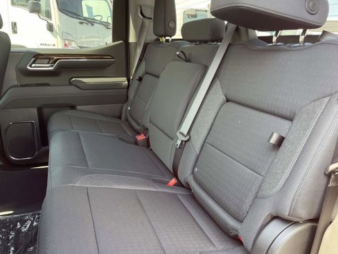 New 2026 GMC Sierra 1500 Elevation image 25