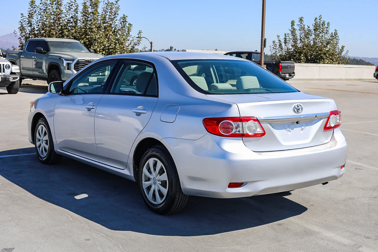 Used 2011 Toyota Corolla LE FWD image 7