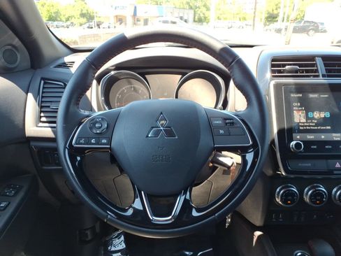 Used 2024 Mitsubishi Outlander Sport AWD image 21
