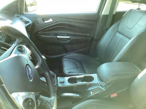 Used 2013 Ford Escape Titanium w/ Parking Technology Pkg AWD/4WD image 18