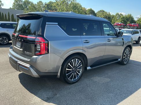 Certified 2025 Nissan Armada Platinum Reserve AWD/4WD image 4