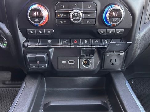 Used 2021 GMC Sierra 2500 AT4 w/ Gooseneck/5TH Wheel Package image 21