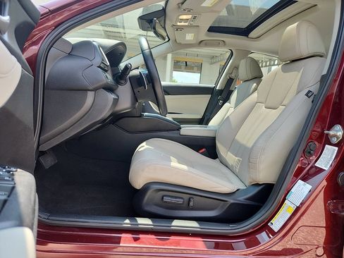 Used 2019 Honda Insight Touring image 8