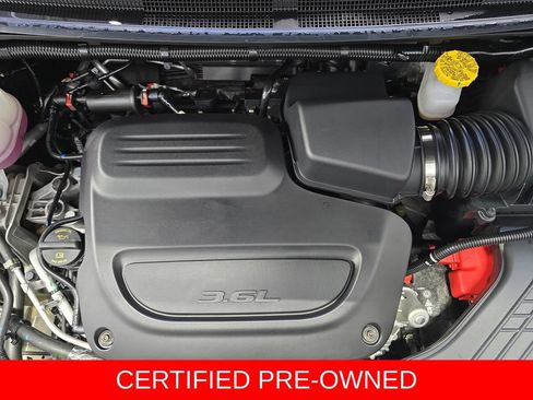 Used 2026 Chrysler Pacifica Select AWD/4WD image 32