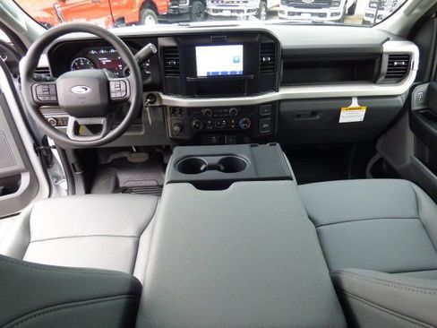New 2026 Ford F350 XL w/ XL Chrome Package RWD image 2