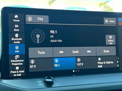 Used 2024 Honda Accord Sport image 25