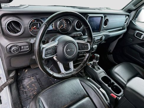 Used 2022 Jeep Gladiator Overland AWD/4WD image 24