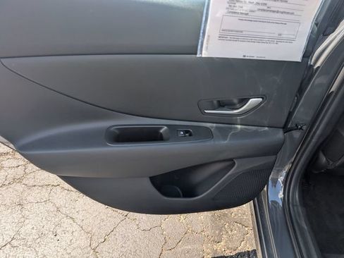 Certified 2024 Hyundai Elantra SEL FWD image 10