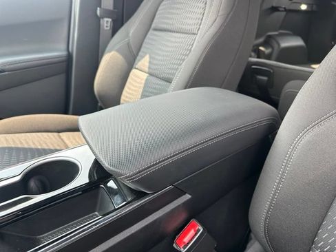 New 2026 Chevrolet Equinox LT AWD/4WD image 25