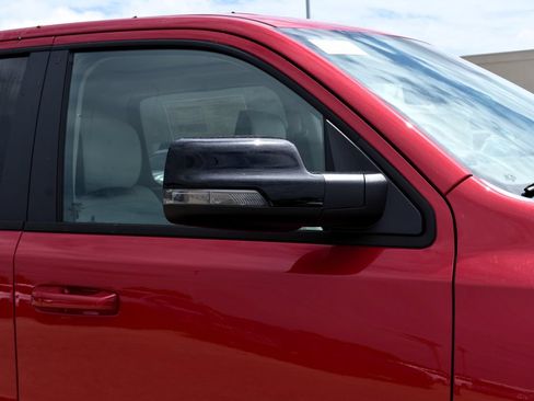 New 2026 RAM 1500 Laramie w/ Advanced Safety Group II AWD/4WD image 8