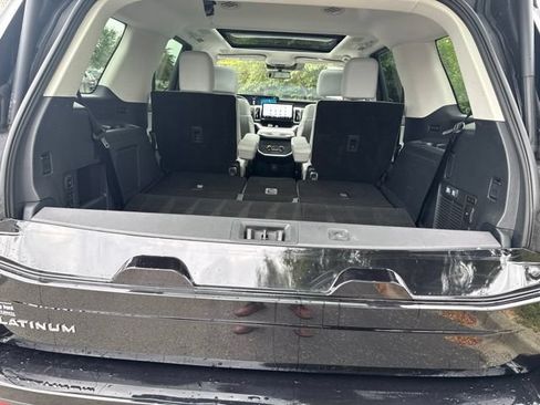 Used 2025 Ford Expedition Platinum w/ Driver's Package AWD/4WD image 49