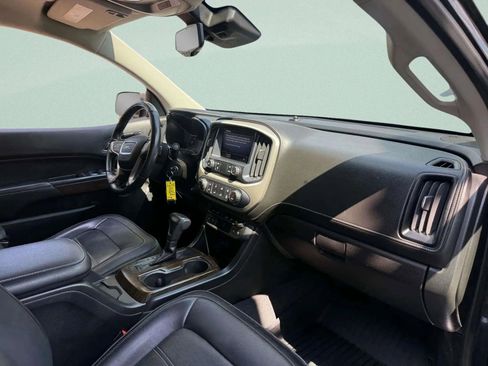 Used 2019 GMC Canyon Denali image 7