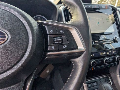 Used 2022 Subaru Ascent Touring image 31