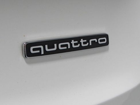 Used 2024 Audi Q7 2.0T Premium Plus AWD/4WD image 37