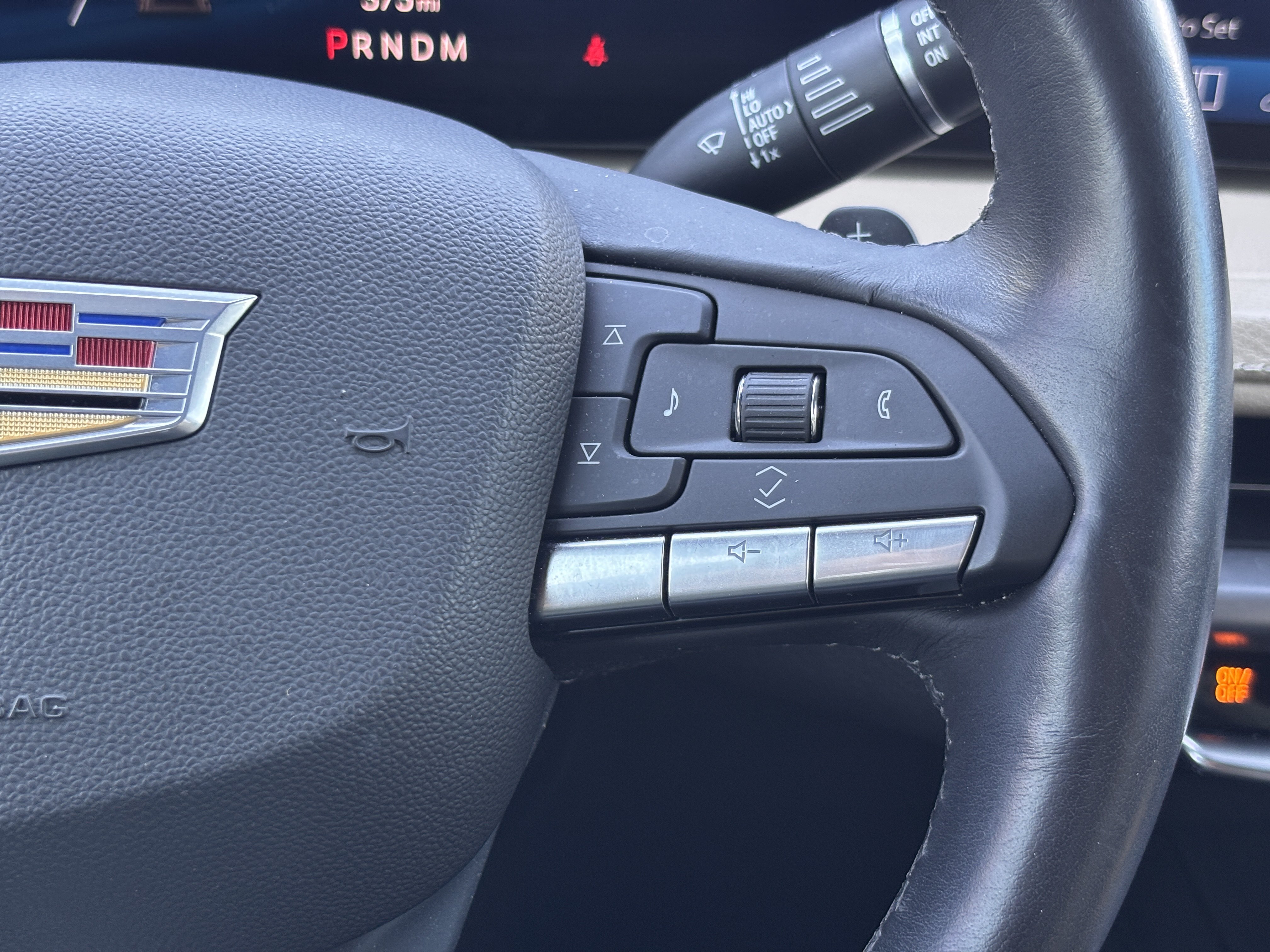 Used 2024 Cadillac XT4 Premium Luxury FWD image 21