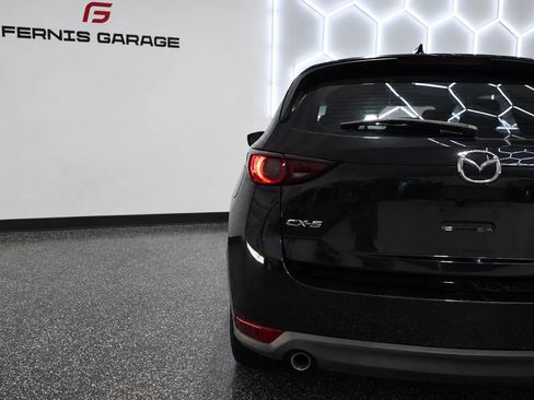 Used 2018 MAZDA CX-5 Sport w/ I-ACTIVSENSE Package FWD image 11