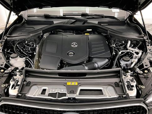 Used 2026 Mercedes-Benz GLC 300 image 9