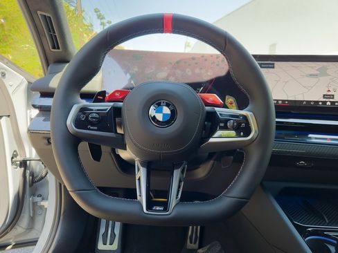 New 2026 BMW M5 w/ Executive Package image 11