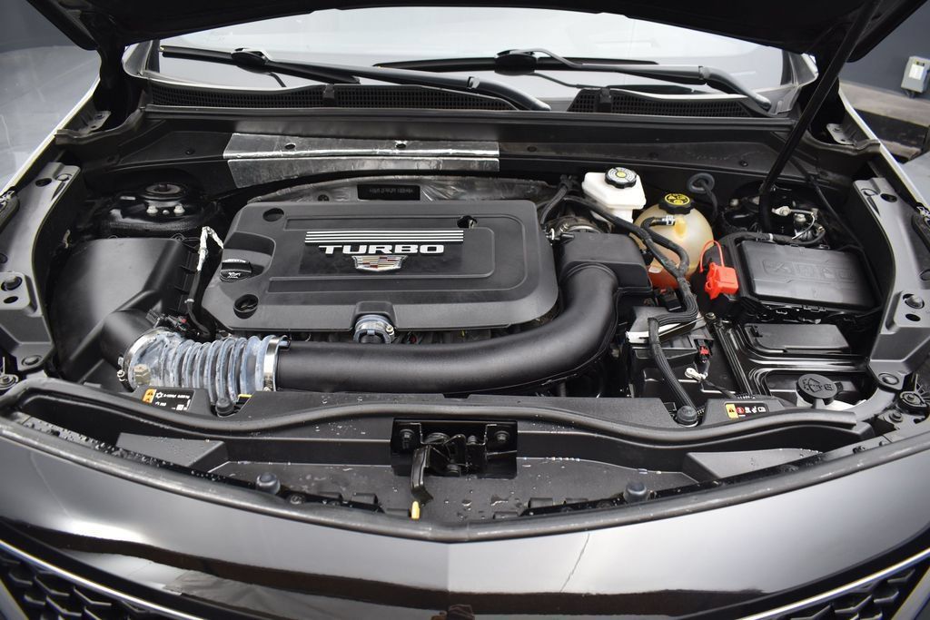 Used 2023 Cadillac XT4 Sport AWD/4WD image 30