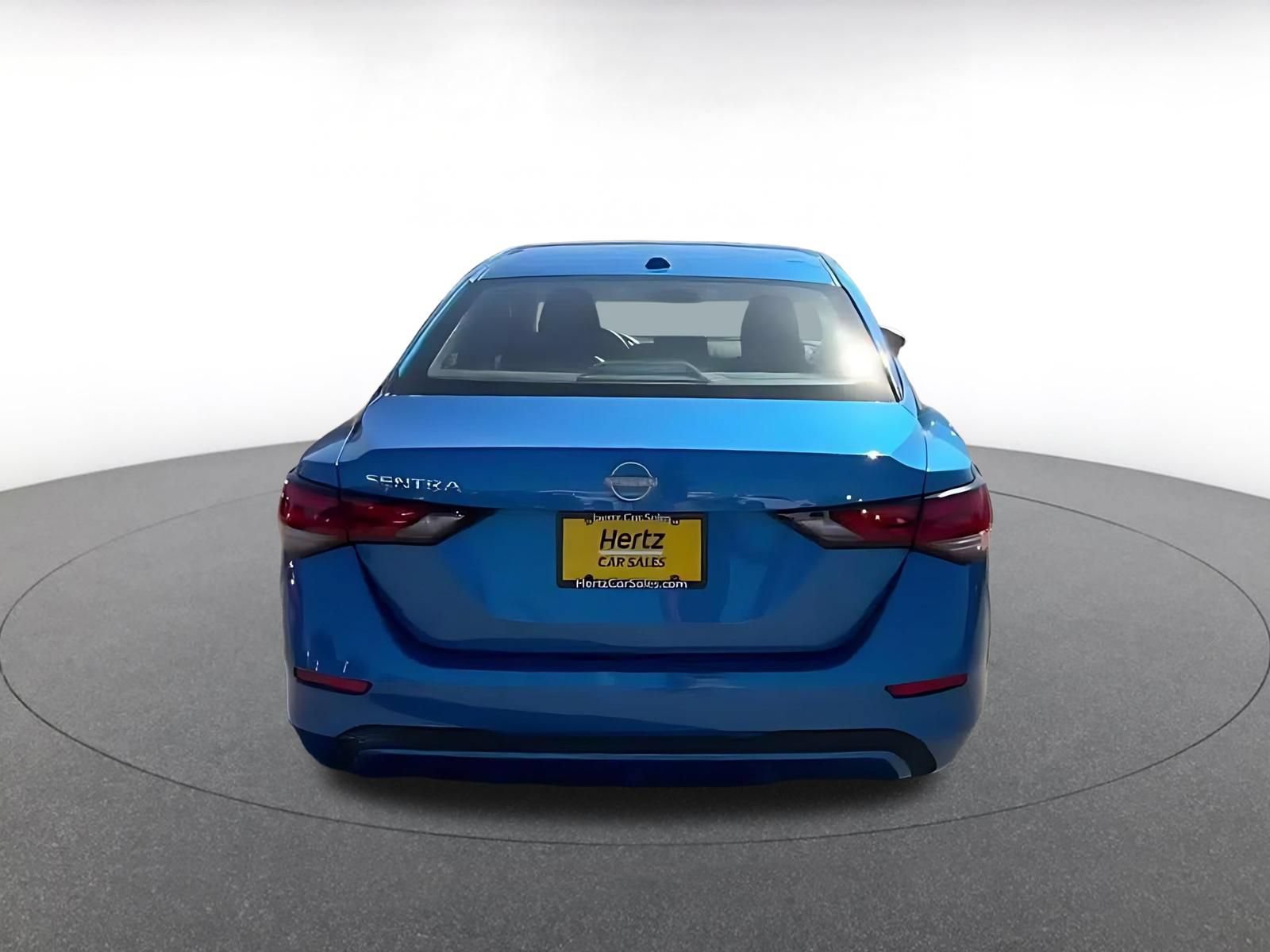 Used 2025 Nissan Sentra SV FWD image 12