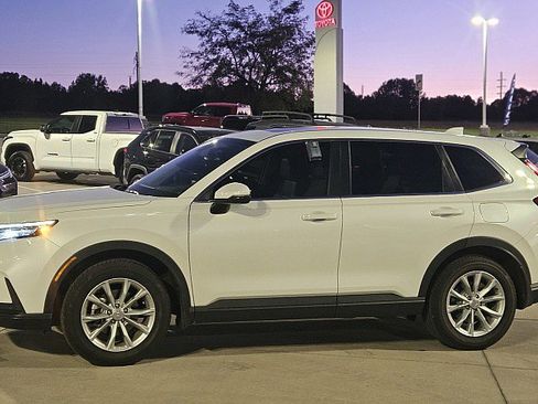 Used 2024 Honda CR-V EX-L image 22