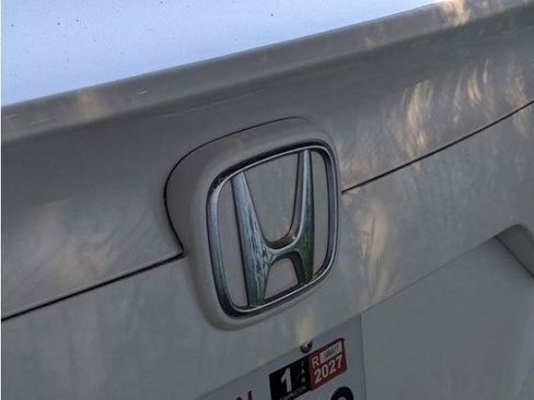 Used 2018 Honda Civic EX image 16