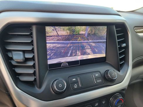 Used 2022 GMC Acadia SLE AWD/4WD image 19