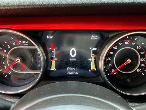 Used 2021 Jeep Wrangler Unlimited Rubicon AWD/4WD image 12