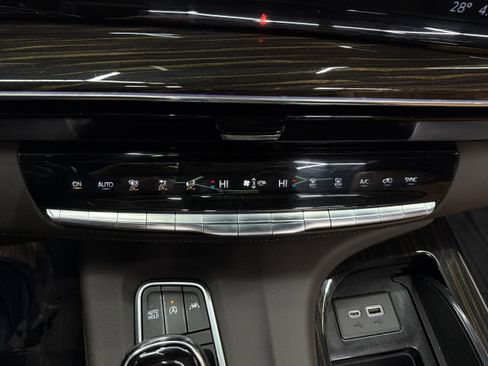 Used 2021 Cadillac Escalade Sport image 21