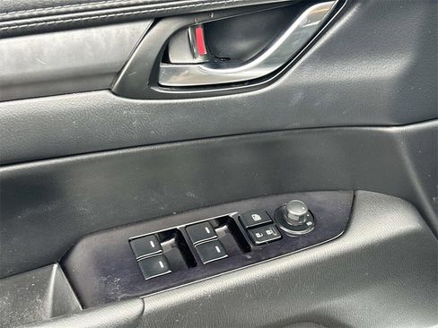 Used 2021 MAZDA CX-5 Touring image 16
