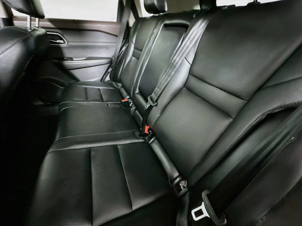 Used 2021 Nissan Rogue SL FWD image 4