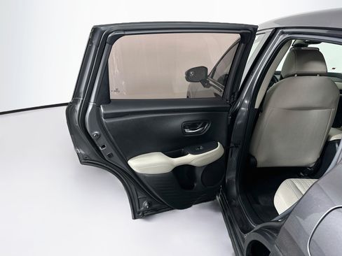 Used 2025 Honda HR-V LX image 26