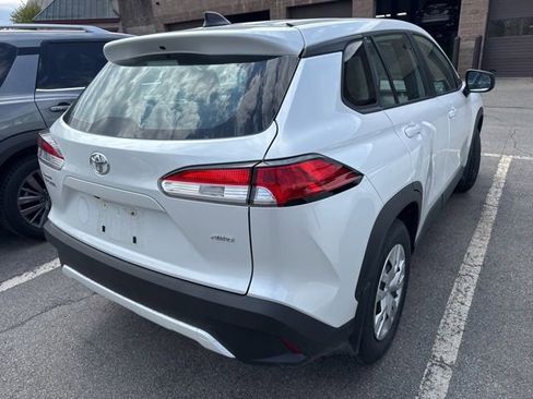 Used 2024 Toyota Corolla Cross L AWD/4WD image 7